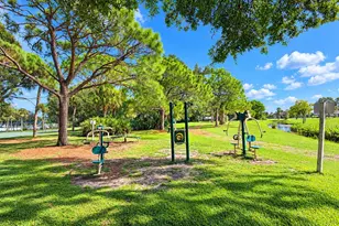 141 Arrowhead Cir, Jupiter, FL 33458 - Photo 43