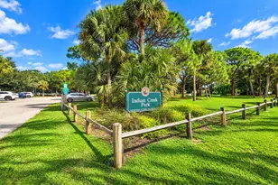 141 Arrowhead Cir, Jupiter, FL 33458 - Photo 39