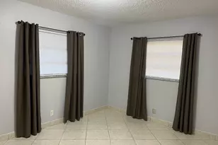 8267 SE Swan Ave SE, Hobe Sound, FL 33455 - Photo 9