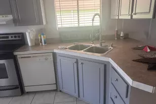 8267 SE Swan Ave SE, Hobe Sound, FL 33455 - Photo 19