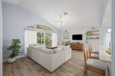1610 Lakefield North Court, Wellington, FL 33414 - Photo 3