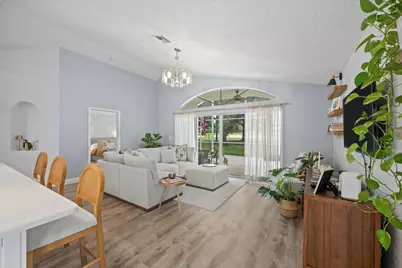 1610 Lakefield North Court, Wellington, FL 33414 - Photo 11
