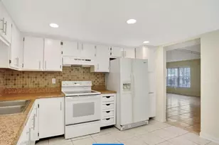 3056 Riverside Dr, Coral Springs, FL 33065 - Photo 3