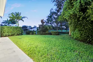 754 Bocce Ct, Palm Beach Gardens, FL 33410 - Photo 17