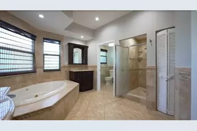 9651 NW 39th Street, Cooper City, FL 33024 - Photo 19
