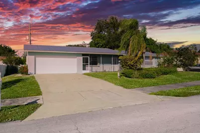 1593 NE 24th Street, Jensen Beach, FL 34957 - Photo 7