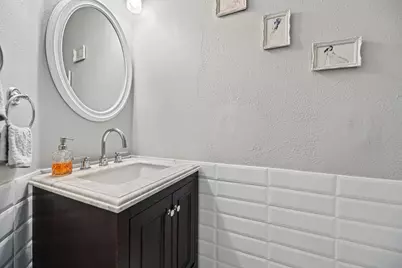 281 SW 95th Terrace, Pembroke Pines, FL 33025 - Photo 15