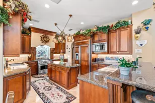 818 S Lakeside Dr, Lake Worth Beach, FL 33460 - Photo 11