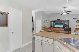 2020 Vero S Cir SW, Vero Beach, FL 32962 - Photo 7