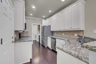 1235 N Community Dr, Jupiter, FL 33458 - Photo 9