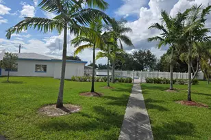 5805 NW 83rd Ave, Tamarac, FL 33321 - Photo 37