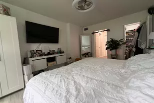 320 NE 12th Ave, Hallandale Beach, FL 33009 - Photo 17