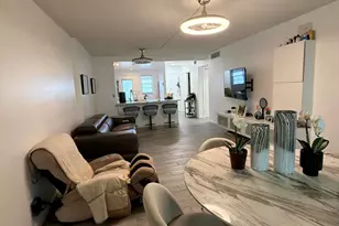 320 NE 12th Ave, Hallandale Beach, FL 33009 - Photo 35