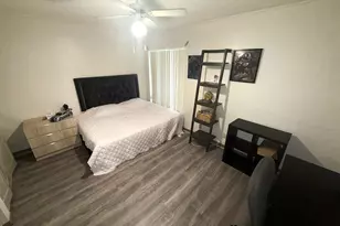 1017 Green Pine Blvd, West Palm Beach, FL 33409 - Photo 11