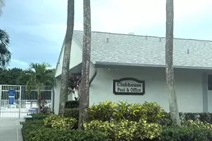 1017 Green Pine Blvd, West Palm Beach, FL 33409 - Photo 19