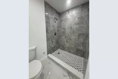 1031 NW 10th Avenue, Fort Lauderdale, FL 33311 - Photo 5