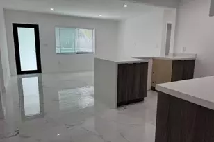 1031 NW 10th Ave, Fort Lauderdale, FL 33311 - Photo 9