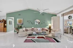 9865 Seacrest Cir, Boynton Beach, FL 33437 - Photo 13