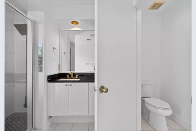 4083 Lake Tahoe Circle, West Palm Beach, FL 33409 - Photo 11