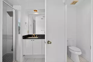 4083 Lake Tahoe Cir, West Palm Beach, FL 33409 - Photo 11