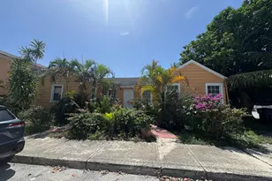 419 3rd Ave S, Lake Worth Beach, FL 33460 - Photo 3