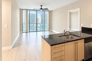 1111 SW 1st Ave, Miami, FL 33130 - Photo 51