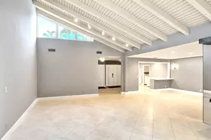 21692 Tall Palm Cir, Boca Raton, FL 33433 - Photo 9