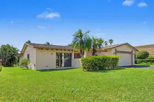 9454 NW 46th St, Sunrise, FL 33351 - Photo 5