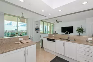 411 N New River Dr E, Fort Lauderdale, FL 33301 - Photo 9