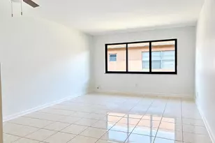 305 SE 9th Ave, Pompano Beach, FL 33060 - Photo 3