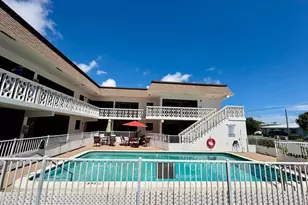 305 SE 9th Ave, Pompano Beach, FL 33060 - Photo 1