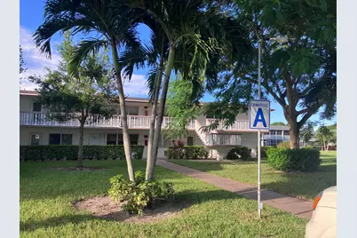 8 Cambridge A, West Palm Beach, FL 33417 - Photo 1