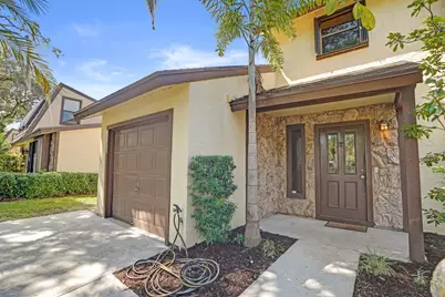 1065 Raintree Lane, Palm Beach Gardens, FL 33410 - Photo 1