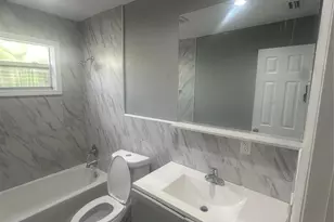 5400 NW 17th St, Lauderhill, FL 33313 - Photo 11