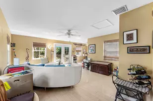 806 N M St, Lake Worth Beach, FL 33460 - Photo 11