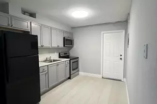 1273 W 34th St, Riviera Beach, FL 33404 - Photo 5