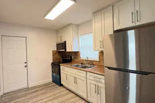 1775 Highland Ave, Vero Beach, FL 32960 - Photo 5