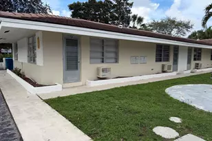 930 NE 17th Terrace NE, Fort Lauderdale, FL 33304 - Photo 11