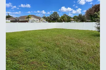 597 NW Kilpatrick Avenue, Port Saint Lucie, FL 34983 - Photo 37