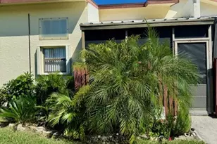 1744 W Royal Tern Ln, Fort Pierce, FL 34982 - Photo 9