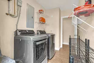 1532 NE 173rd St, North Miami Beach, FL 33162 - Photo 37