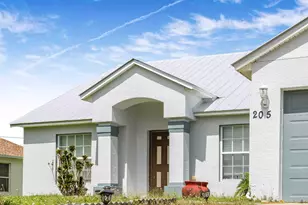 205 SW Kestor Dr, Port Saint Lucie, FL 34953 - Photo 1