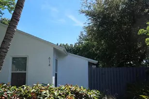 614 Palm St, West Palm Beach, FL 33401 - Photo 1