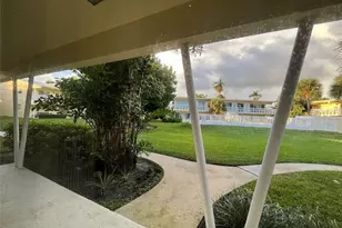 2755 NE 28th Ave, Lighthouse Point, FL 33064 - Photo 17