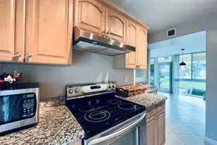2755 NE 28th Ave, Lighthouse Point, FL 33064 - Photo 7