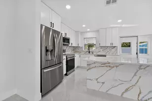 242 SE Duxbury Ave, Port Saint Lucie, FL 34983 - Photo 3