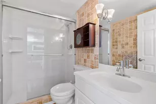 5600 N Flagler Dr, West Palm Beach, FL 33407 - Photo 13