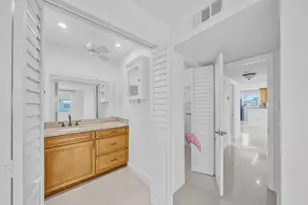 1360 SE High Point Way SE, Delray Beach, FL 33445 - Photo 31