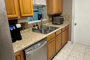 4300 Grant St, Hollywood, FL 33021 - Photo 5