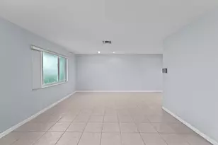 1171 NW 89th Ave, Plantation, FL 33322 - Photo 5